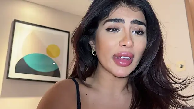 Snapshot of ArabicBarbie chatting on 02-04-25, 01:13 ArabicBarbie online show from 02-04-25, 01:13