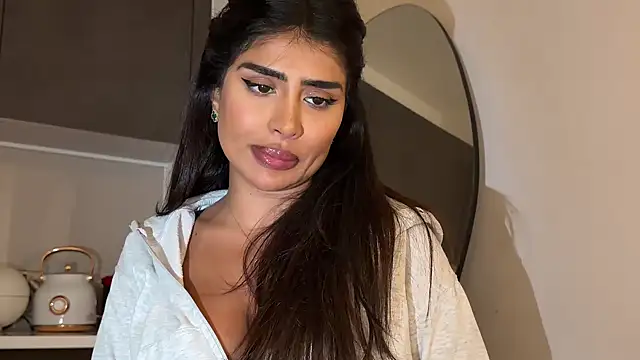 ArabicBarbie online show from 11-27-25, 10:23