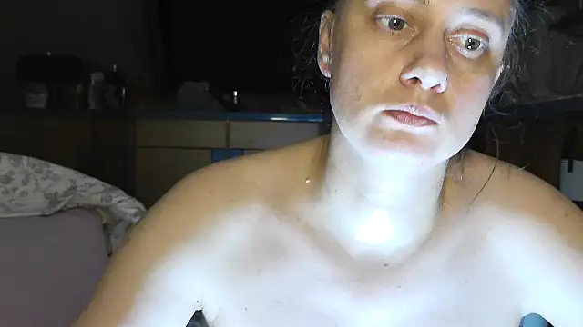 Snapshot of SexyAmanda32 chatting on 02-28-26, 11:28 SexyAmanda32 online show from 02-28-26, 11:28