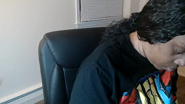 Sexymona1218 online show from 12-18-25, 10:05