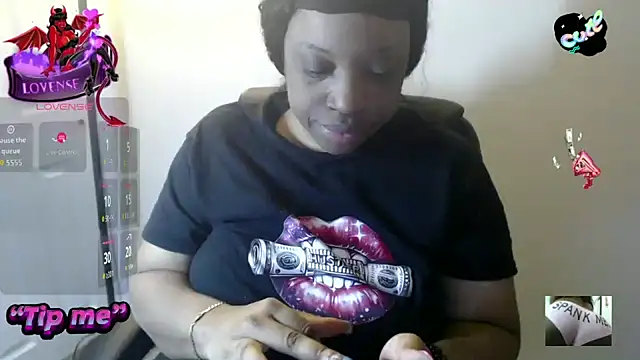 Sexymona1218 online show from 02-19-26, 10:00