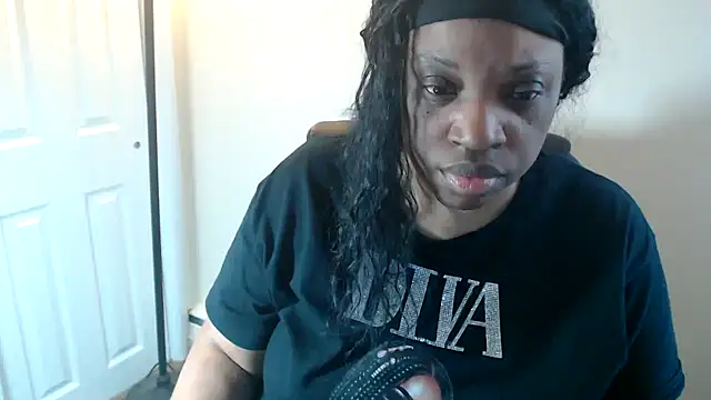 Sexymona1218 online show from 04-19-26, 07:38