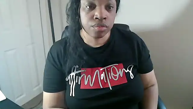 Sexymona1218 online show from 05-18-26, 01:39