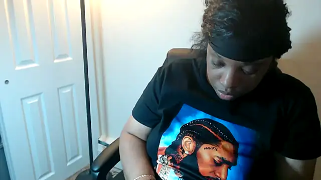 Sexymona1218 online show from 07-28-26, 05:03
