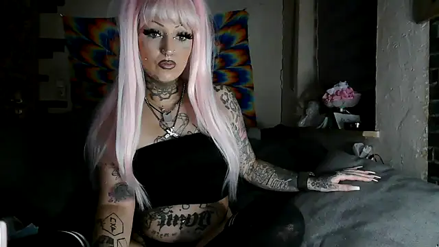 RoxxyInk online show from 01-22-25, 11:10