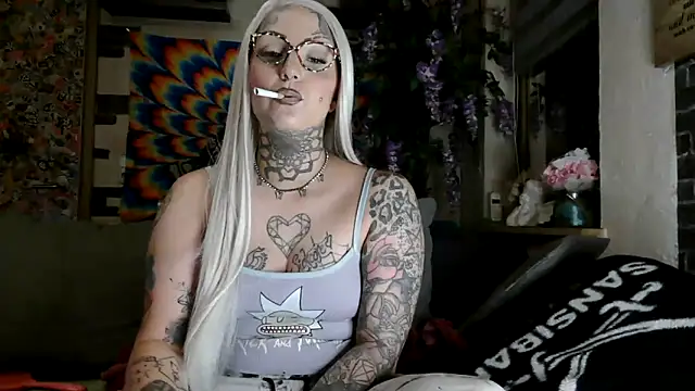 RoxxyInk online show from 09-28-25, 10:15