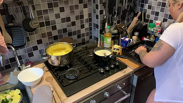 Monageil online show from 02-02-25, 12:13