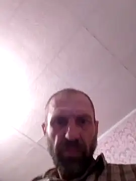 Snapshot of KosBi69 chatting on 10-10-25, 12:42 KosBi69 online show from 10-10-25, 12:42