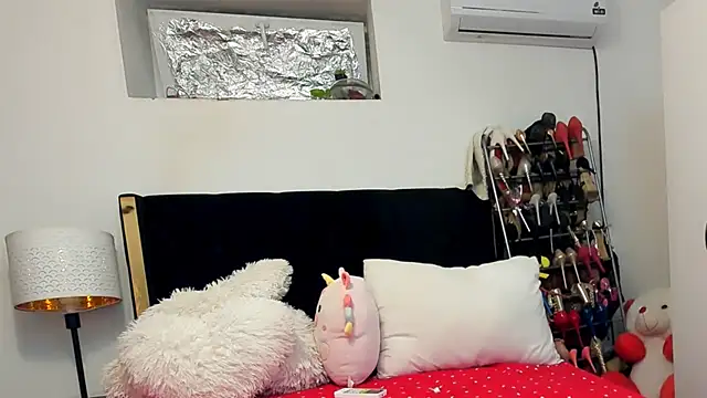 juliahayessxx online show from 07-10-26, 07:49