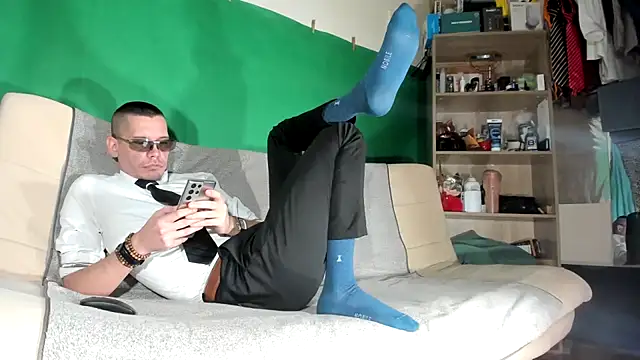 viraglaci18xh online show from 03-09-26, 04:11