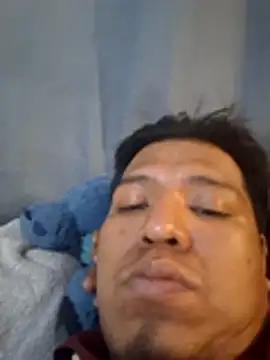 Snapshot of juliopantoja chatting on 07-20-26, 05:44 juliopantoja online show from 07-20-26, 05:44