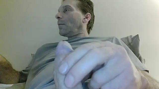 cumhere71 online show from 06-18-26, 04:46