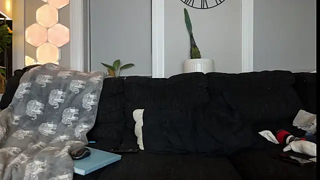 bestofdoseswirls online show from 03-12-26, 07:47