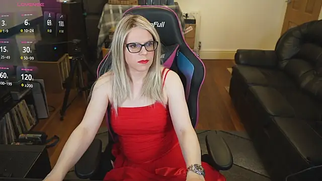 Snapshot of KelseyCobalt chatting on 10-08-25, 08:28 KelseyCobalt online show from 10-08-25, 08:28