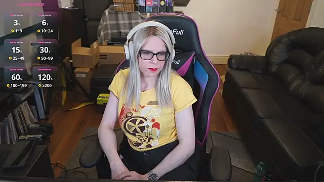 Snapshot of KelseyCobalt chatting on 11-25-25, 09:26 KelseyCobalt online show from 11-25-25, 09:26