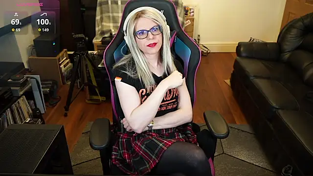 Snapshot of KelseyCobalt chatting on 01-31-26, 08:40 KelseyCobalt online show from 01-31-26, 08:40