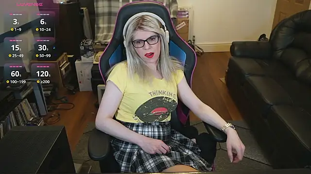 Snapshot of KelseyCobalt chatting on 02-12-26, 08:37 KelseyCobalt online show from 02-12-26, 08:37