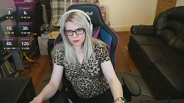 Snapshot of KelseyCobalt chatting on 02-14-26, 09:55 KelseyCobalt online show from 02-14-26, 09:55