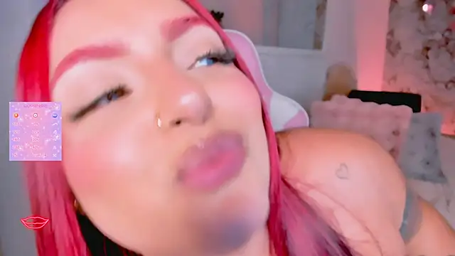 Snapshot of dulce_doll1 chatting on 01-21-25, 05:27 dulce doll1 online show from 01-21-25, 05:27