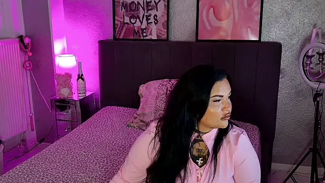  MelinaCurves  online show from 02-28-25, 08:28