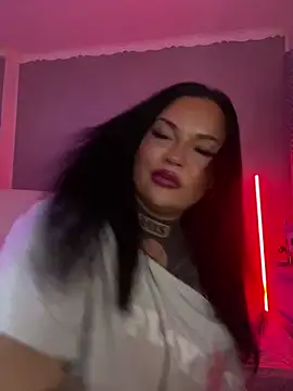  MelinaCurves  online show from 05-17-26, 09:00