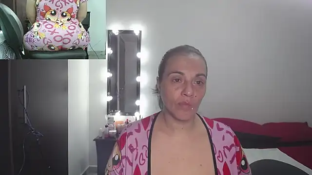 Snapshot of zoe_hotxxx chatting on 02-05-25, 02:16 zoe hotxxx online show from 02-05-25, 02:16