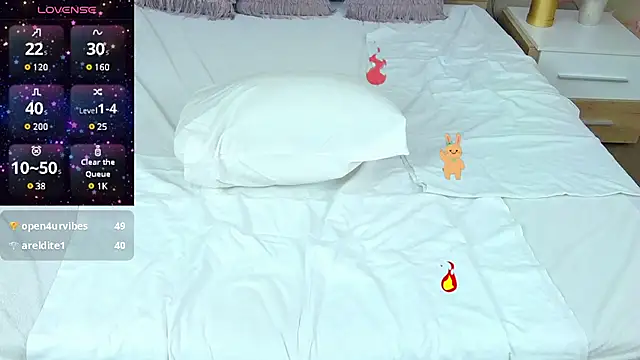 Snapshot of MatureVivian chatting on 03-12-25, 10:59 MatureVivian online show from 03-12-25, 10:59