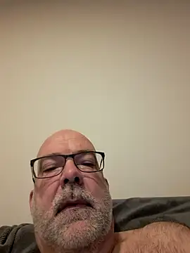 Snapshot of AnnakondaHF chatting on 01-14-26, 07:25 AnnakondaHF online show from 01-14-26, 07:25