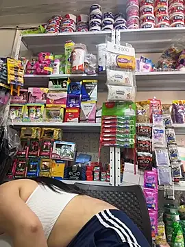 emilyjohanson online show from 06-28-26, 03:07