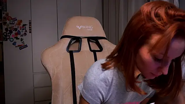 Liuba Fox online show from 04-28-26, 08:25