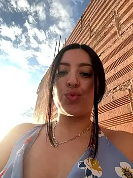 Snapshot of Sofhi_corolinne31 chatting on 03-12-25, 10:28 Sofhi corolinne31 online show from 03-12-25, 10:28