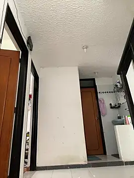 Snapshot of Sofhi_corolinne31 chatting on 04-04-26, 09:01 Sofhi corolinne31 online show from 04-04-26, 09:01