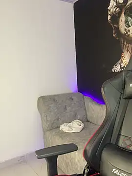 Dimitri Colleman online show from 03-13-25, 07:17