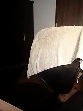 Snapshot of ZAHI_WILLX chatting on 10-18-25, 12:13 ZAHI WILLX online show from 10-18-25, 12:13