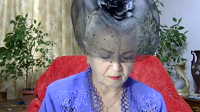 Emma52610 online show from 03-04-25, 06:47