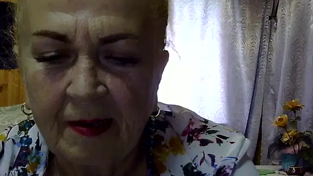 Emma52610 online show from 09-21-25, 10:50