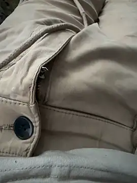 Snapshot of sbusiso1 chatting on 04-06-26, 05:30 sbusiso1 online show from 04-06-26, 05:30