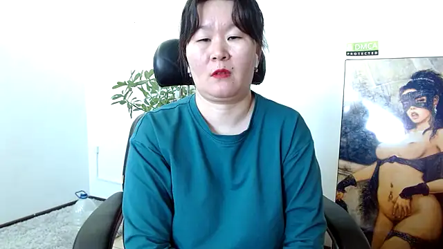 Snapshot of Akira_xx chatting on 01-24-25, 05:42 Akira xx online show from 01-24-25, 05:42