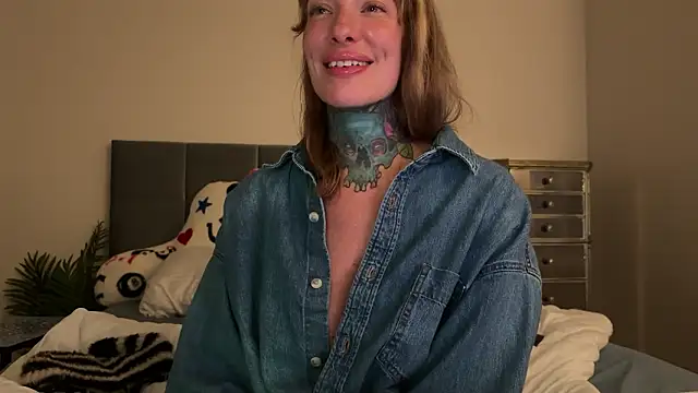 Snapshot of airgeadx chatting on 02-12-26, 10:49 airgeadx online show from 02-12-26, 10:49