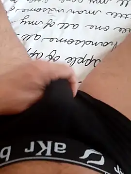 Snapshot of INDRAGOSTITUL chatting on 10-10-25, 02:16 INDRAGOSTITUL online show from 10-10-25, 02:16