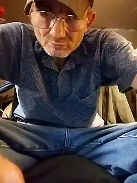 ROBERT0516 online show from 11-05-25, 01:38