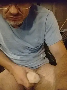 ROBERT0516 online show from 04-05-26, 11:07