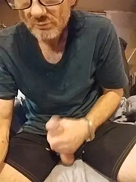 ROBERT0516 online show from 05-18-26, 11:27