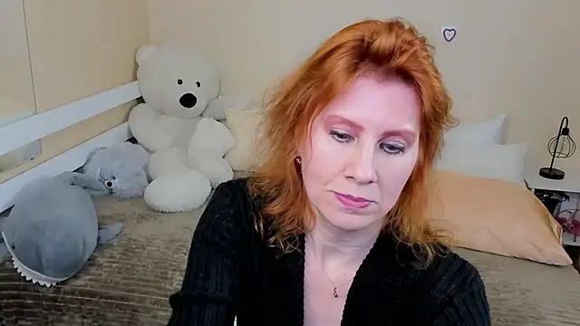 Snapshot of FoxySophia chatting on 01-21-25, 05:09 FoxySophia online show from 01-21-25, 05:09