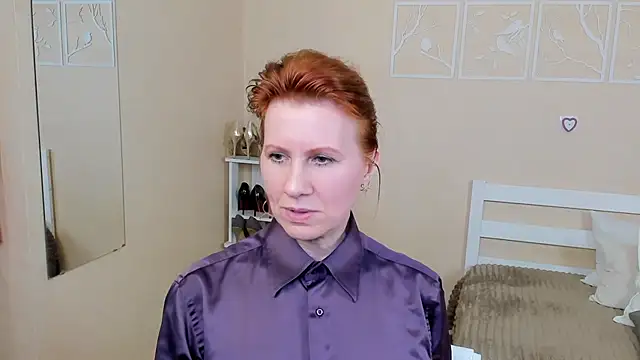 Snapshot of FoxySophia chatting on 01-28-25, 03:25 FoxySophia online show from 01-28-25, 03:25