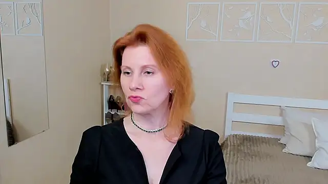 Snapshot of FoxySophia chatting on 01-30-25, 08:21 FoxySophia online show from 01-30-25, 08:21