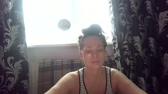 LindaStarS online show from 03-30-26, 05:30