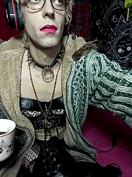 Snapshot of jessysky723 chatting on 12-05-25, 07:50 jessysky723 online show from 12-05-25, 07:50