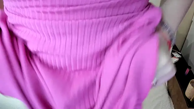 nikkiRyd online show from 12-18-25, 12:11