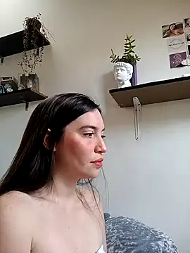 loveuu-bae online show from 12-20-24, 09:17